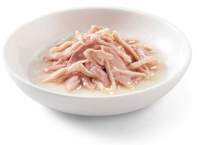 SCHESIR Cat Wet Food (Tuna with Chicken) in cooking broth - 70grams